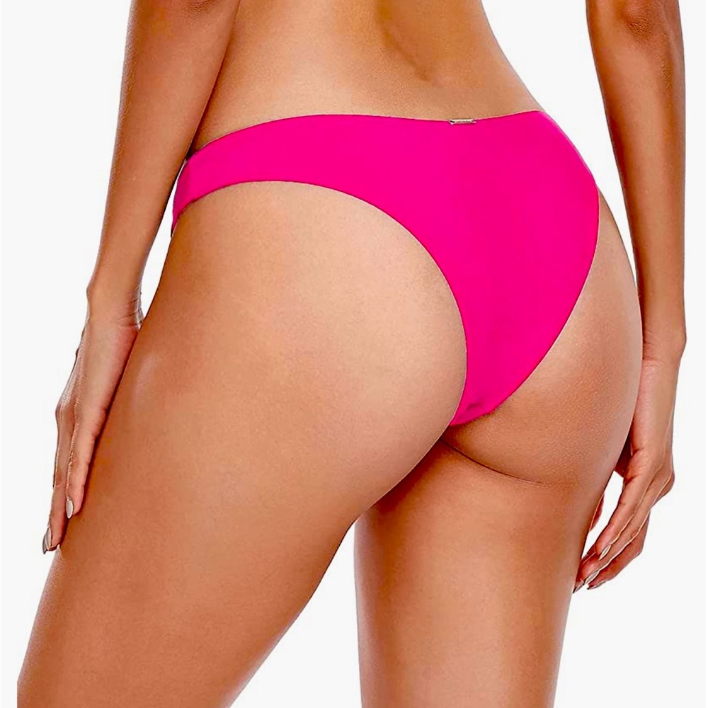 Cheeky bikini bottom